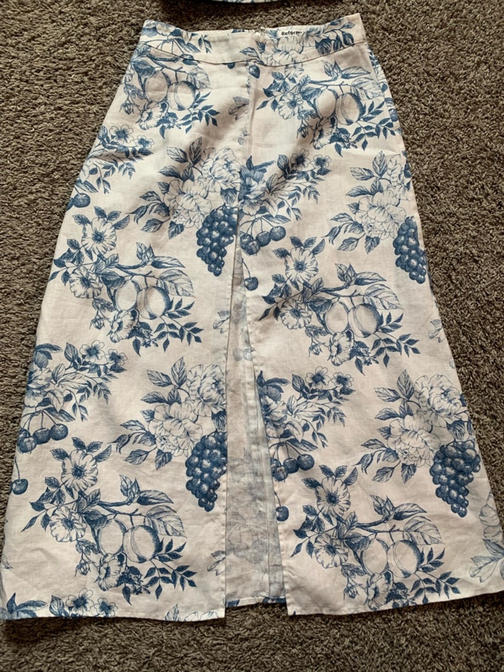 Reformation Jonas Two Piece Set - Picture 7 of 14